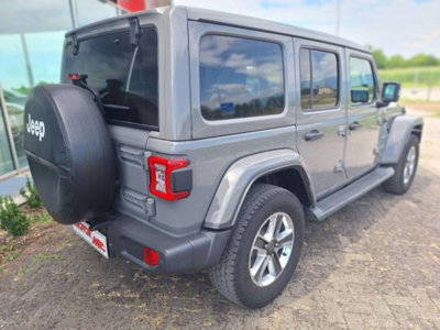 Jeep Wrangler Unlimited 2.2 Mjt II Sahara (6)
