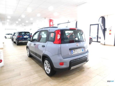 Fiat Panda 1.0 FireFly S&S Hybrid City Cross (4)