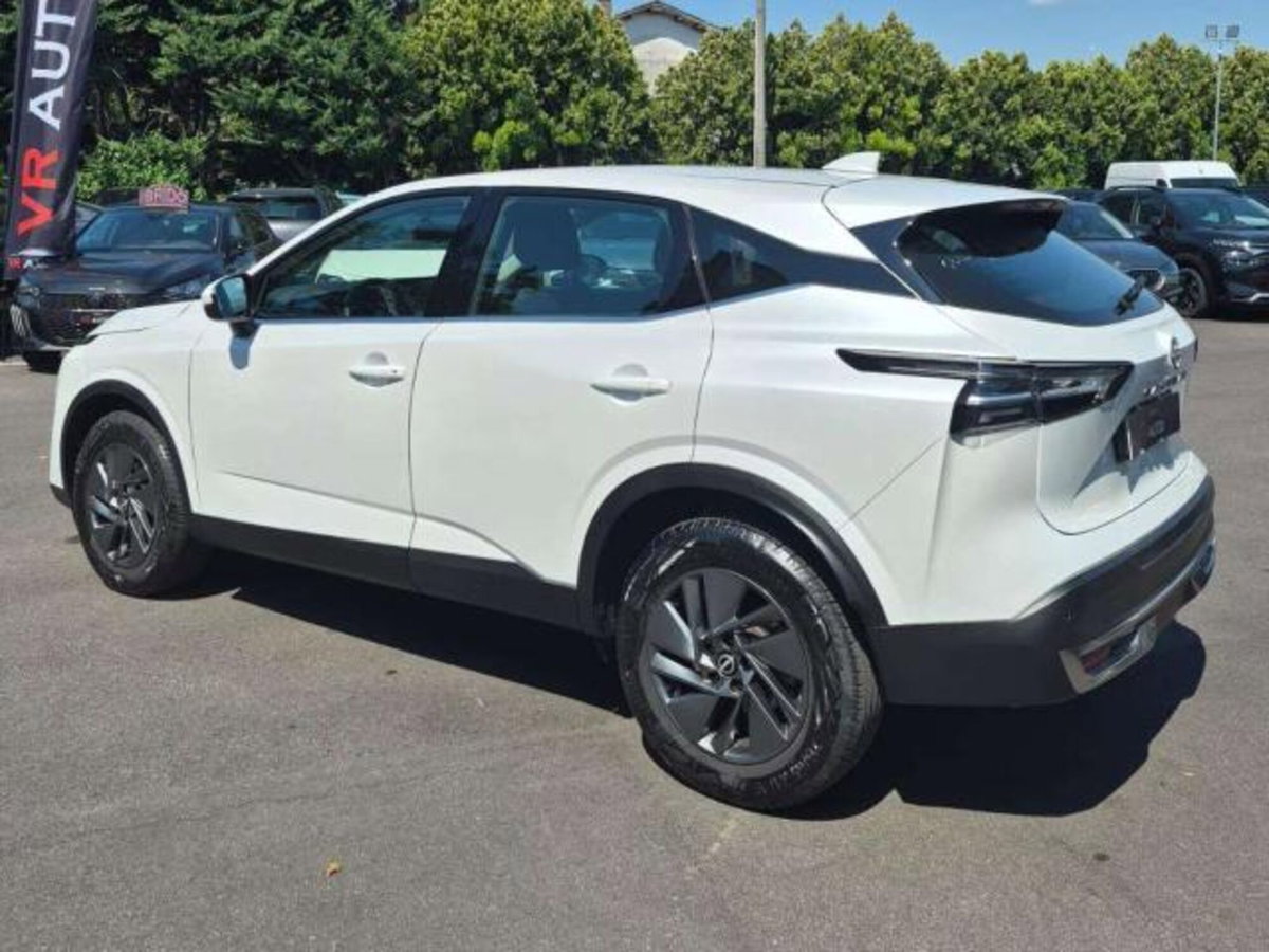 Nissan Qashqai 1.3 mhev Tekna 2wd 140cv (5)