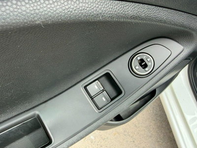 Hyundai i20 1.2 5 porte Connectline (10)