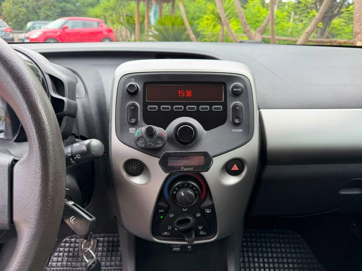 Citroen C1 Airscape C1 Airscape VTi 68 5 porte Shine (14)