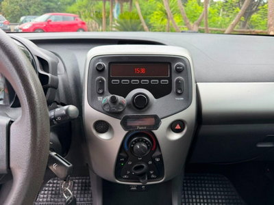 Citroen C1 Airscape C1 Airscape VTi 68 5 porte Shine (14)