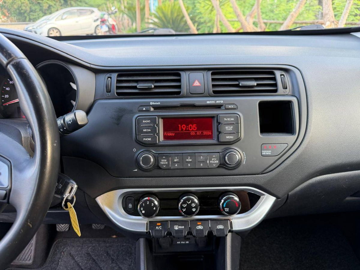 Kia Rio 1.2 CVVT 5p. Active (14)