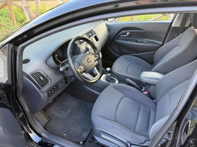 Kia Rio 1.2 CVVT 5p. Active (8)