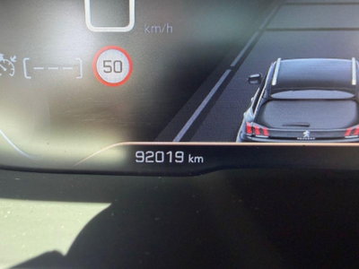 Peugeot 5008 BlueHDi 180 S&S EAT6 GT (14)