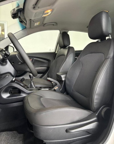 Hyundai ix35 2.0 CRDi 4WD Comfort (11)