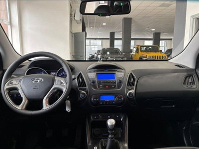 Hyundai ix35 2.0 CRDi 4WD Comfort (12)