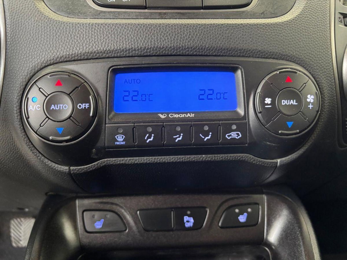 Hyundai ix35 2.0 CRDi 4WD Comfort (16)