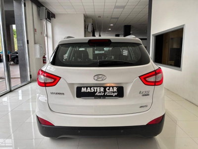Hyundai ix35 2.0 CRDi 4WD Comfort (6)