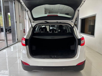 Hyundai ix35 2.0 CRDi 4WD Comfort (7)