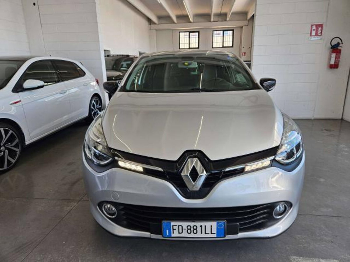 Renault Clio Sporter dCi 8V 90CV EDC Start&Stop Energy Duel (2)
