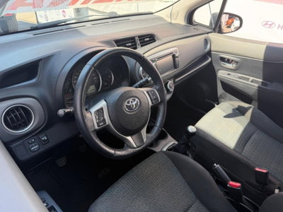 Toyota Yaris 16V cat 5 porte (7)