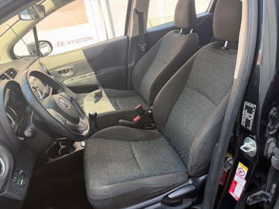 Toyota Yaris 16V cat 5 porte (8)