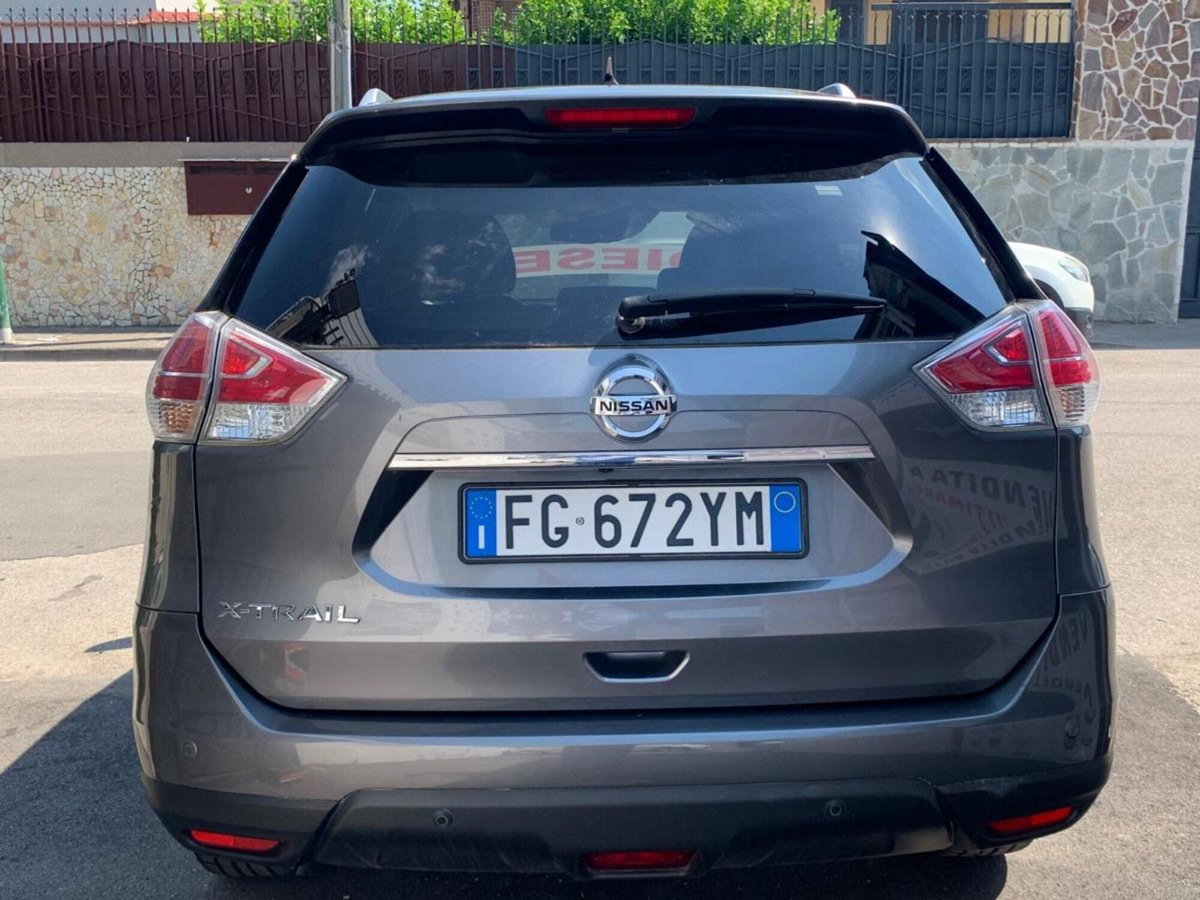 Nissan X-Trail 1.6 dCi 2WD Tekna (6)