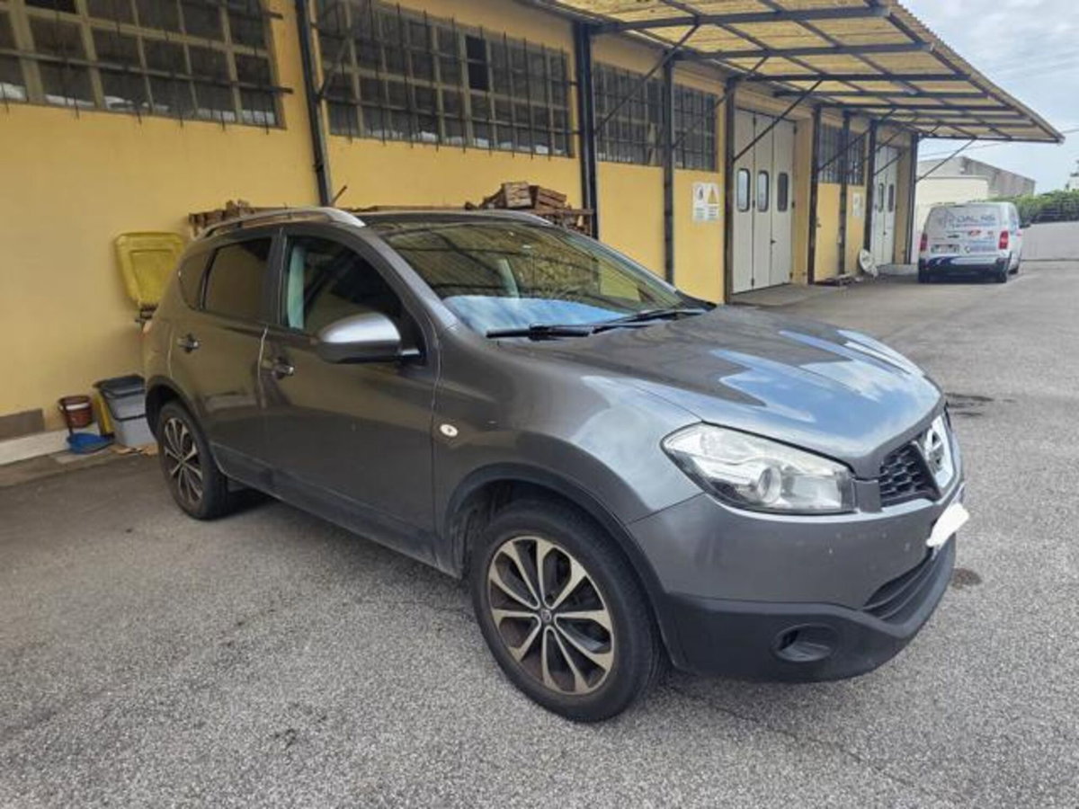 Nissan Qashqai 1.5 dCi DPF Tekna (3)