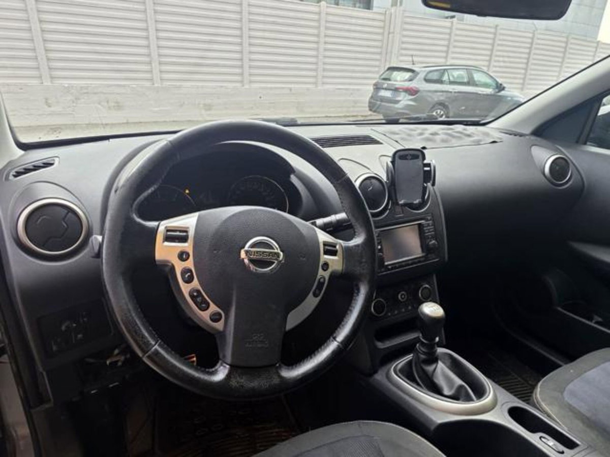 Nissan Qashqai 1.5 dCi DPF Tekna (8)