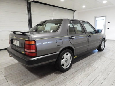 Lancia Thema 8.32 (4)