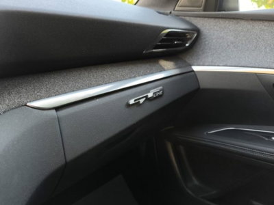 Peugeot 3008 BlueHDi 130 S&S EAT8 Allure Pack (14)