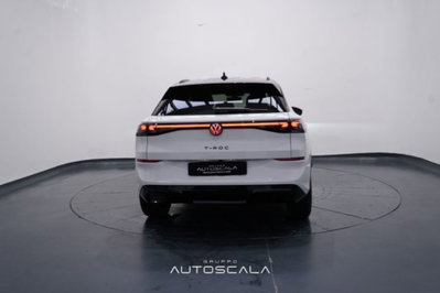 Volkswagen T-Roc 1.5 tsi R-Line dsg (5)