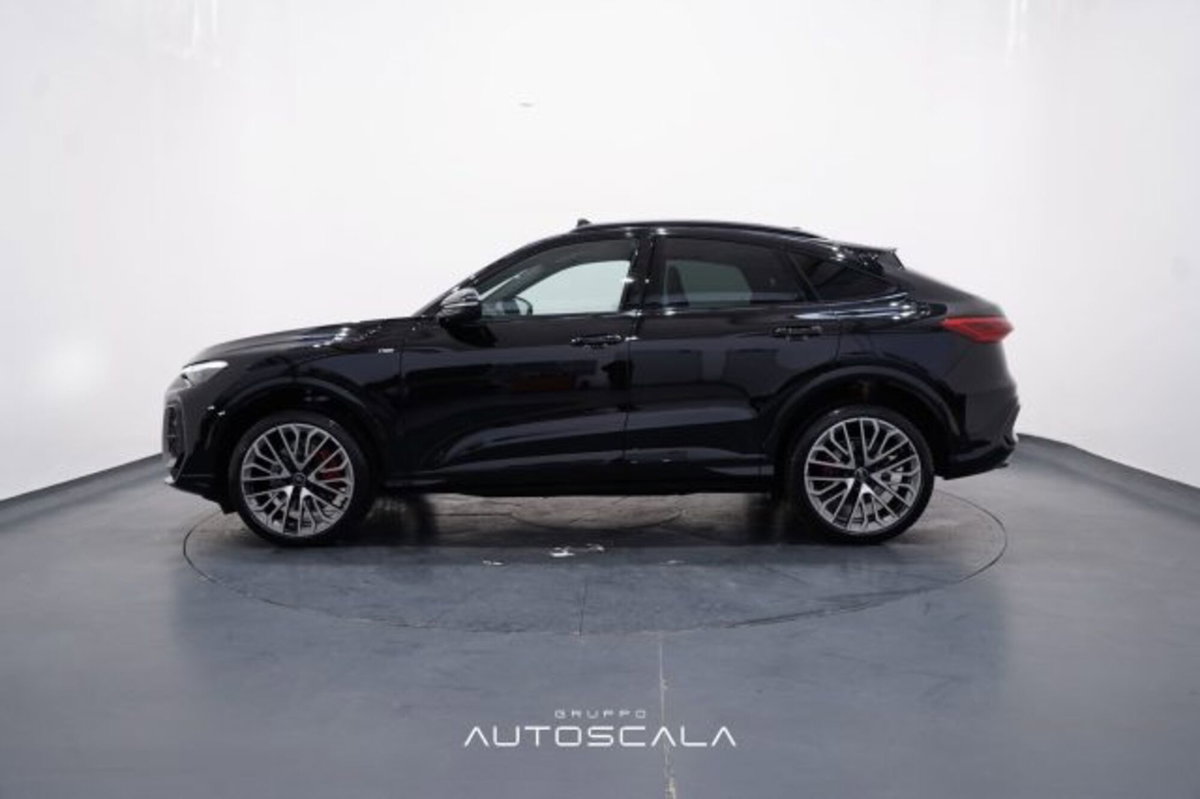 Audi Q5 2.0 tdi mhev+ S line edition quattro 204cv s-tronic (3)
