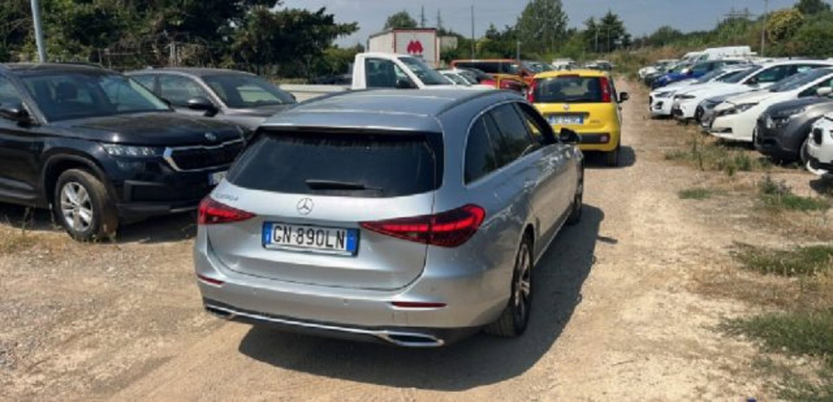 Mercedes-Benz Classe C Station Wagon 200 d Mild hybrid Business (4)