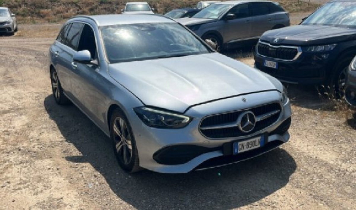Mercedes-Benz Classe C Station Wagon 200 d Mild hybrid Business (6)