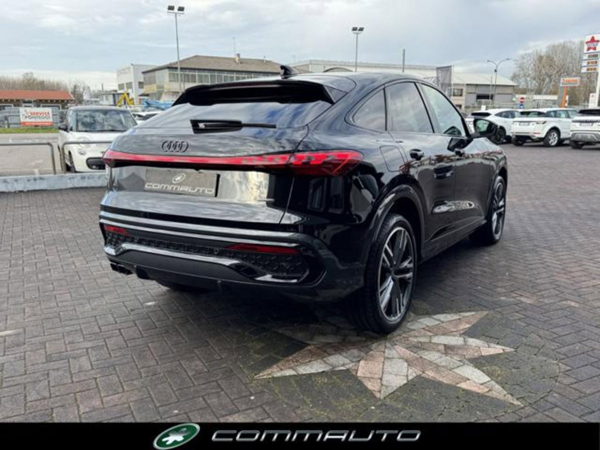 Audi Q5 Sportback 40 2.0 tdi mhev 12V S line Plus quattro s-tronic (4)