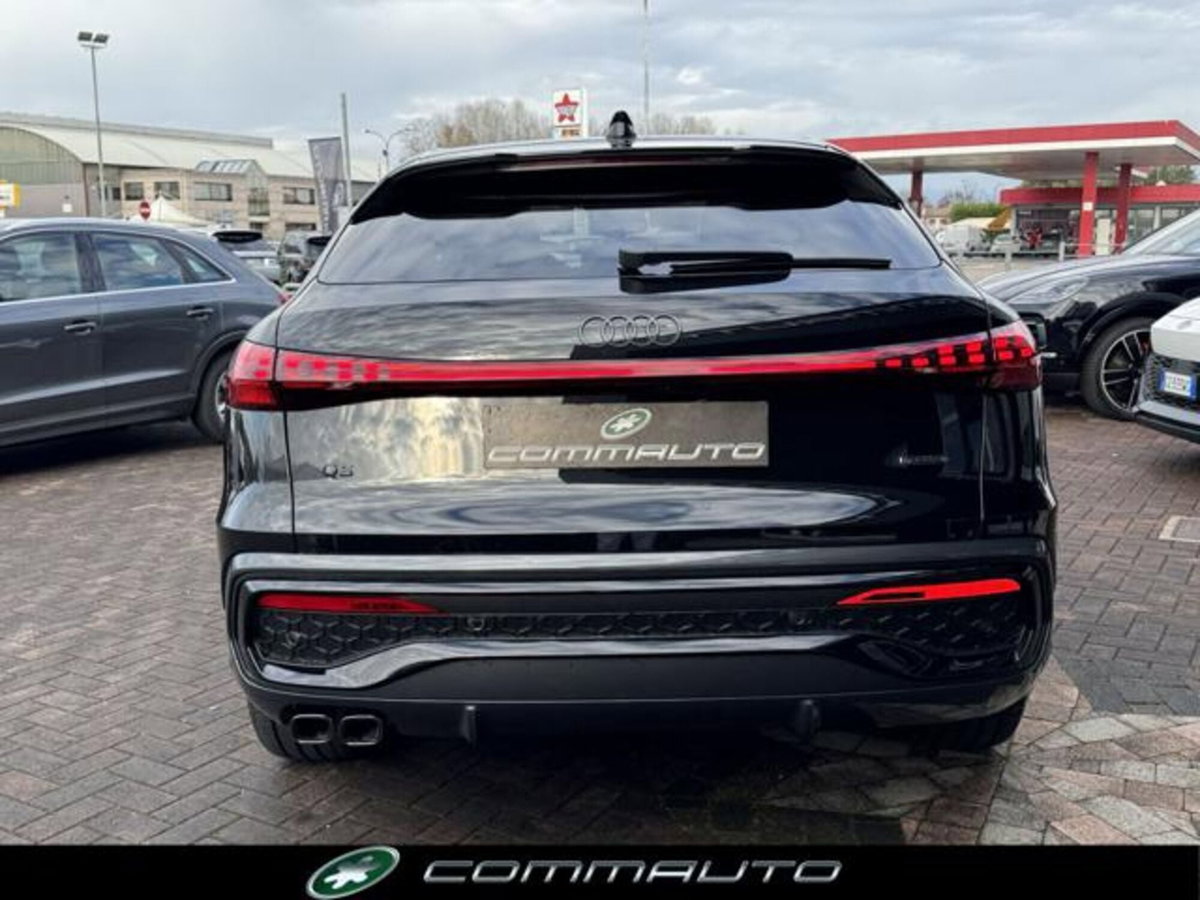 Audi Q5 Sportback 40 2.0 tdi mhev 12V S line Plus quattro s-tronic (5)