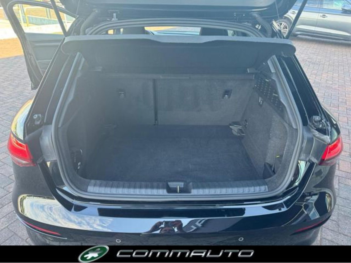 Audi A3 Sportback 35 TFSI Business Advanced (17)
