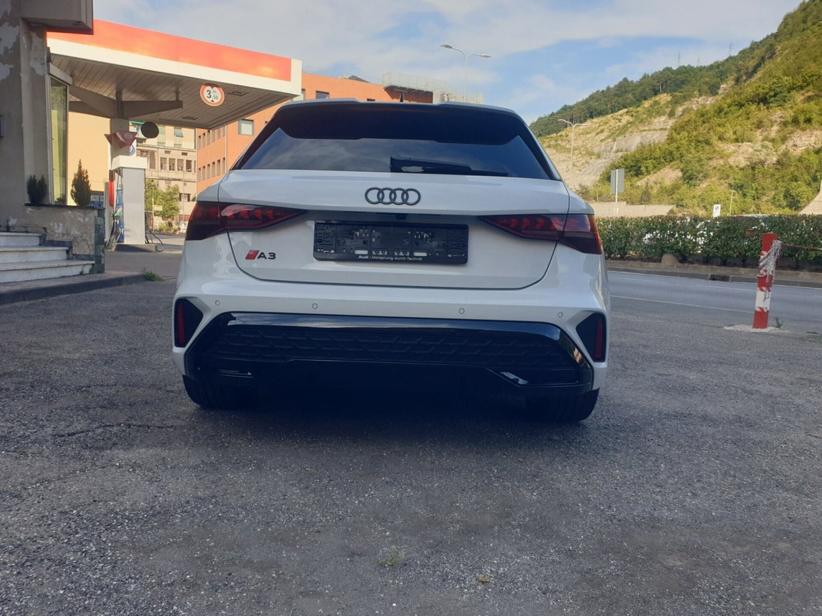 Audi A3 Sportback 35 TFSI S tronic S line edition (12)