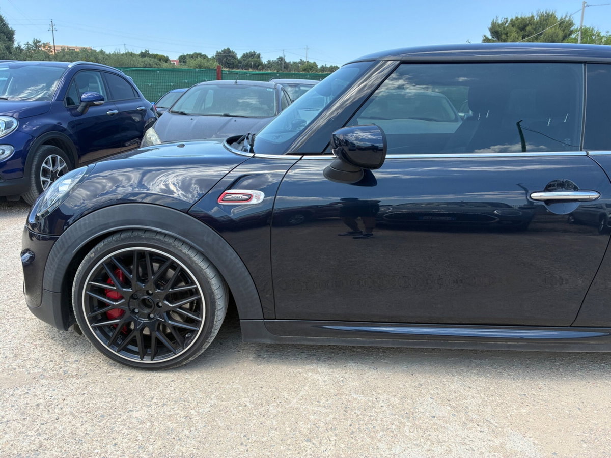 MINI Mini 2.0 John Cooper Works (6)