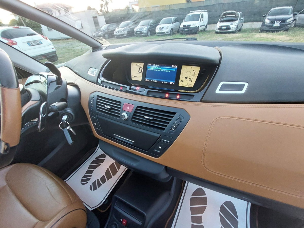 Citroen C4 Gran Picasso 1.6 HDi 110 FAP CMP6 Exclusive (15)