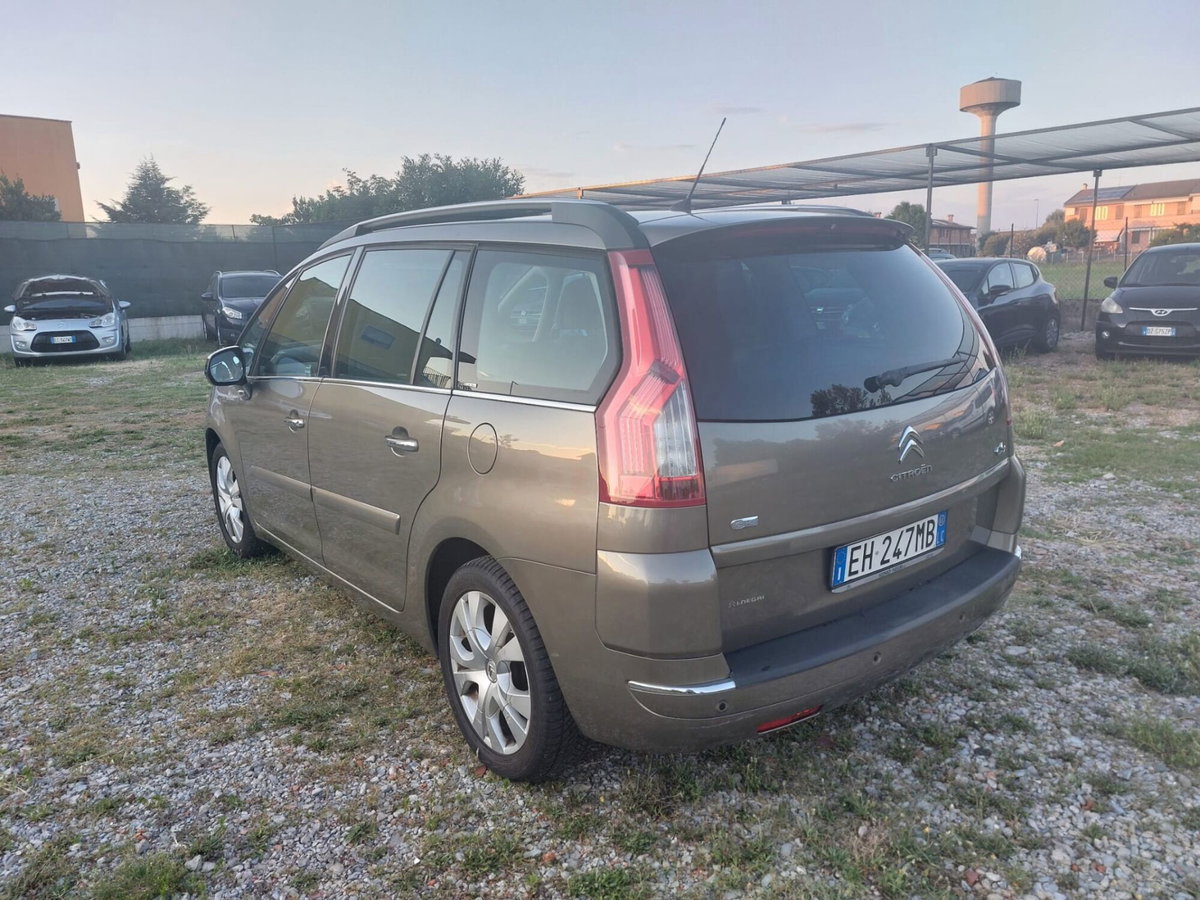 Citroen C4 Gran Picasso 1.6 HDi 110 FAP CMP6 Exclusive (4)