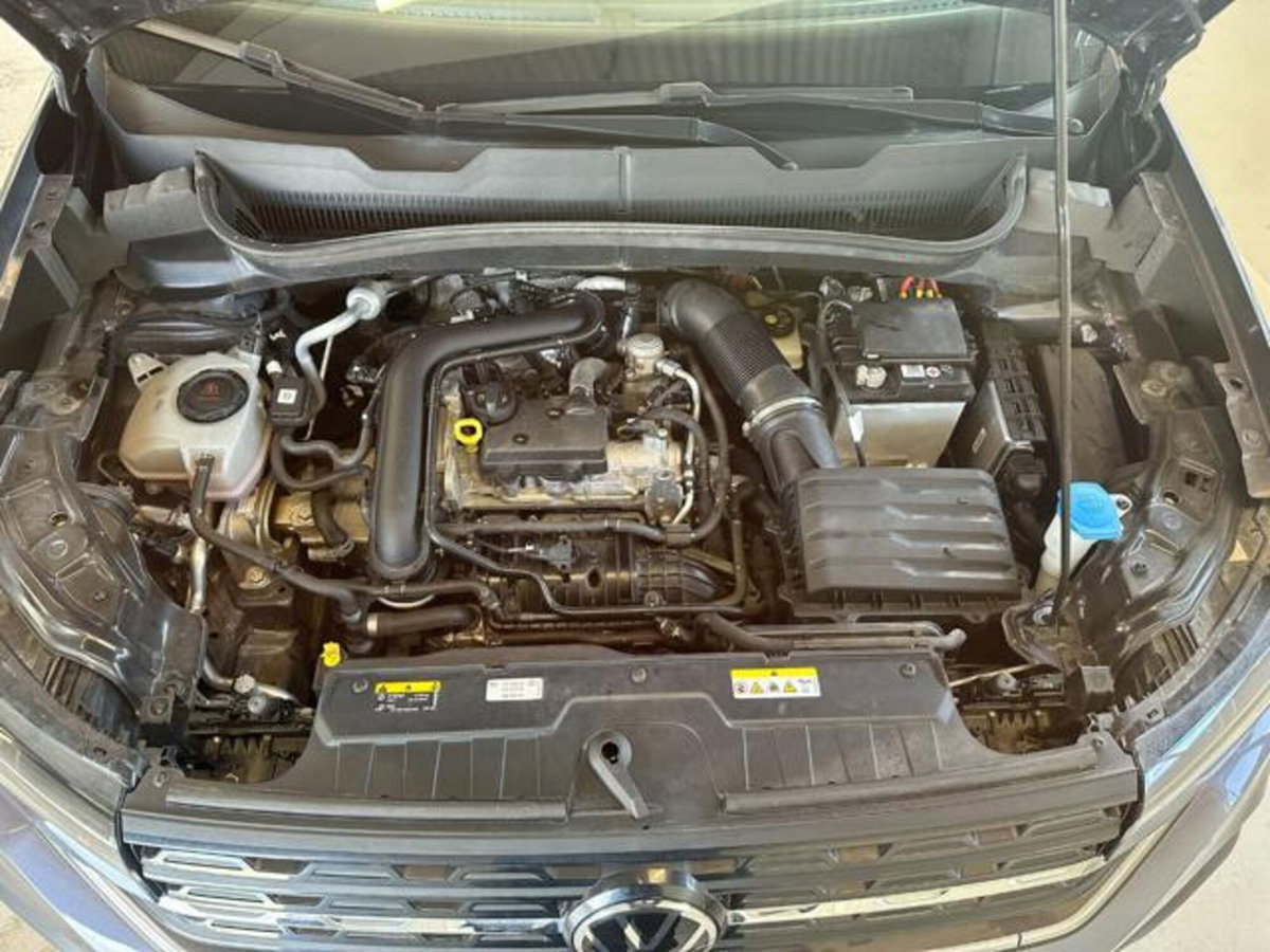 Volkswagen T-Cross 1.0 TSI Style BMT (10)