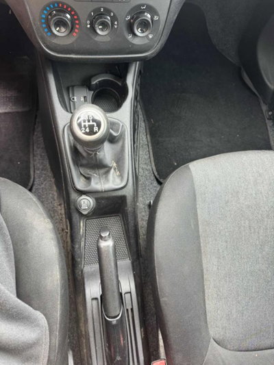 Fiat Grande Punto 1.4 GPL 5 porte Actual (13)