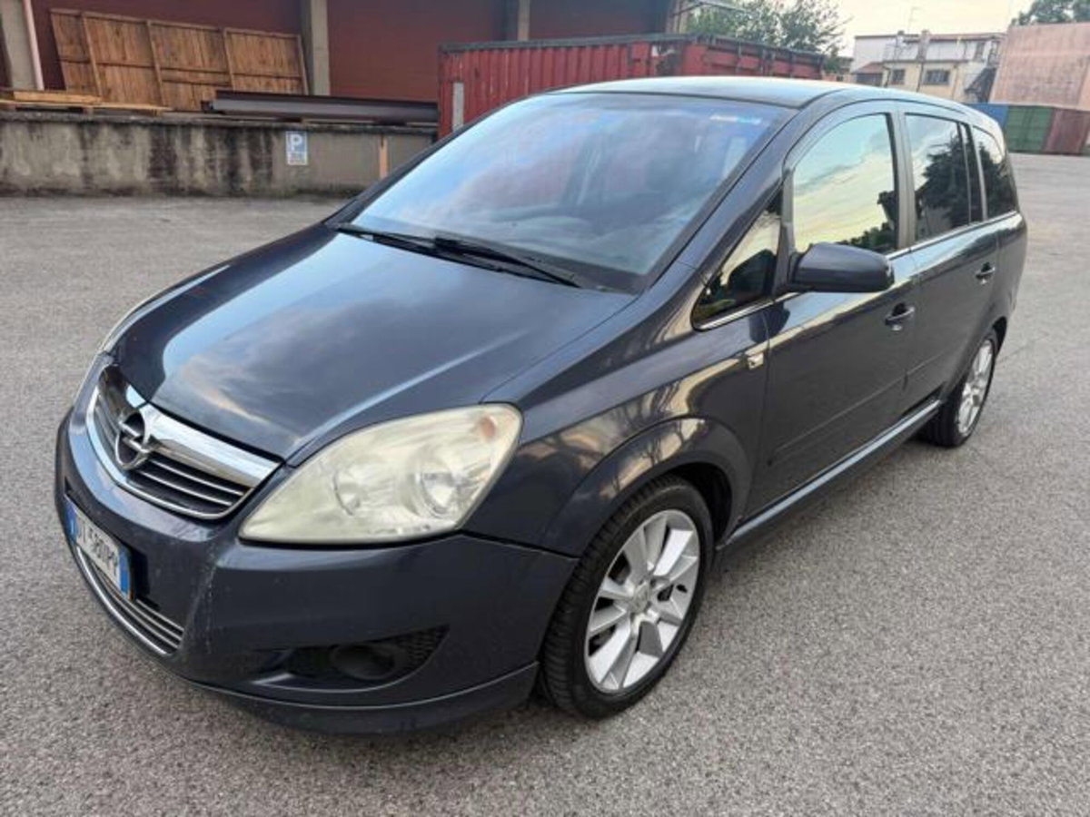 Opel Zafira 1.9 16V CDTI 150CV aut. Cosmo