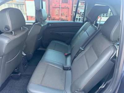 Opel Zafira 1.9 16V CDTI 150CV aut. Cosmo (13)