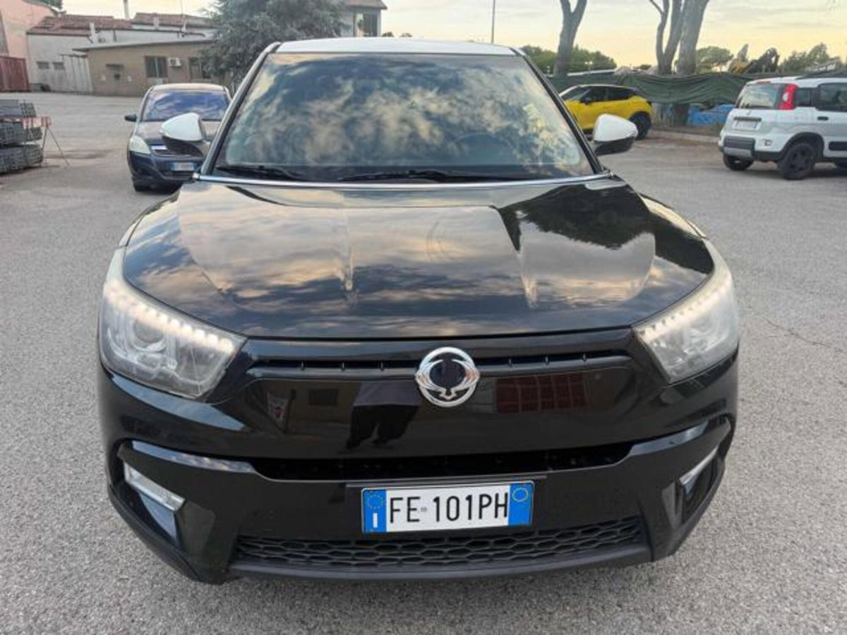 Ssangyong Tivoli 1.6 2WD Be (2)