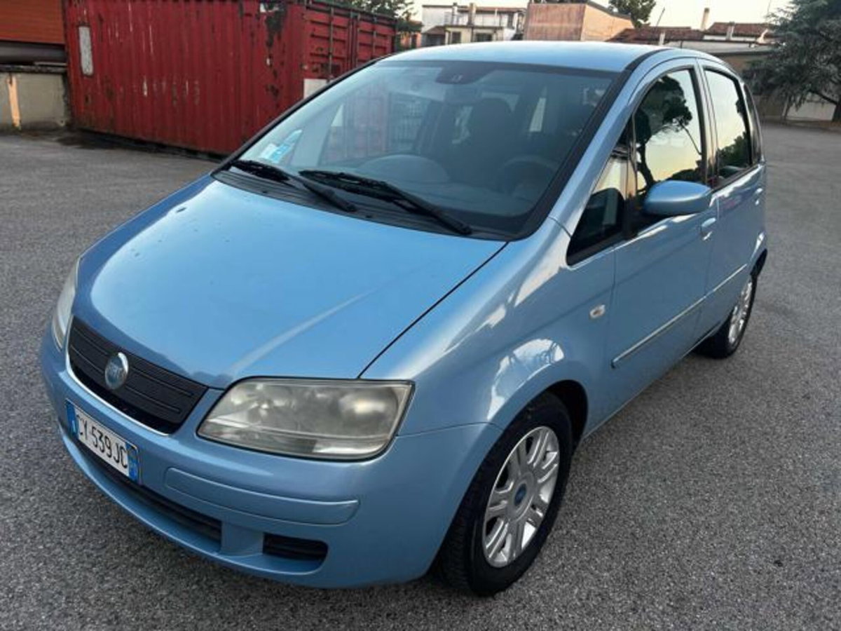 Fiat Idea 1.4 16V Emotion