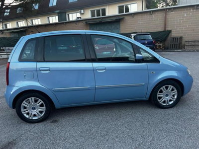 Fiat Idea 1.4 16V Emotion (12)
