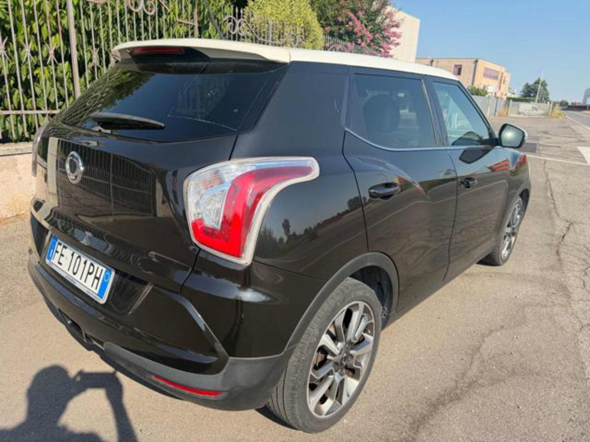 Ssangyong Tivoli 1.6d 2WD Be (11)