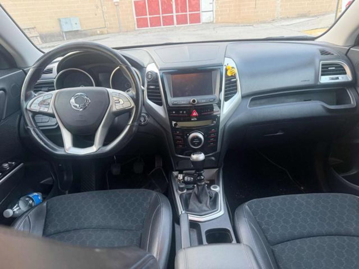Ssangyong Tivoli 1.6d 2WD Be (13)