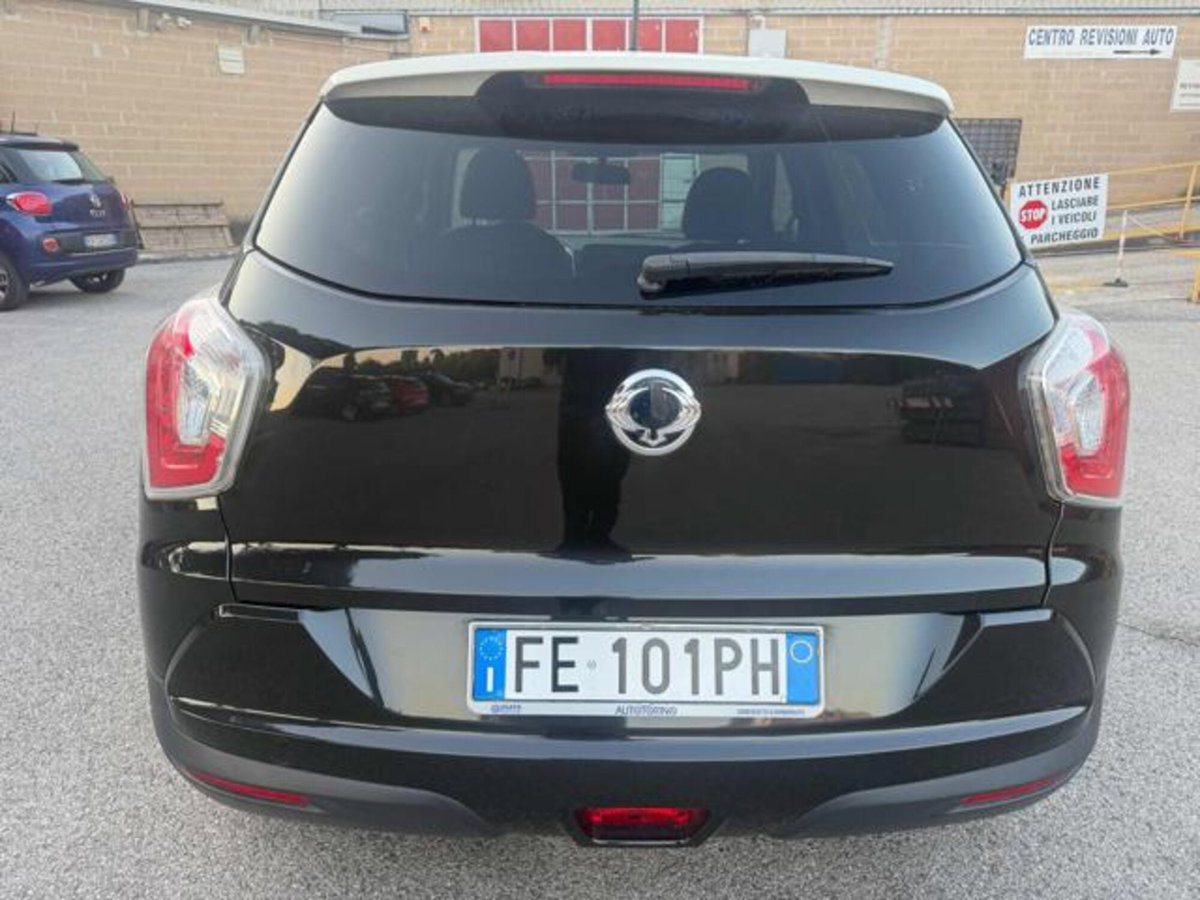 Ssangyong Tivoli 1.6d 2WD Be (8)