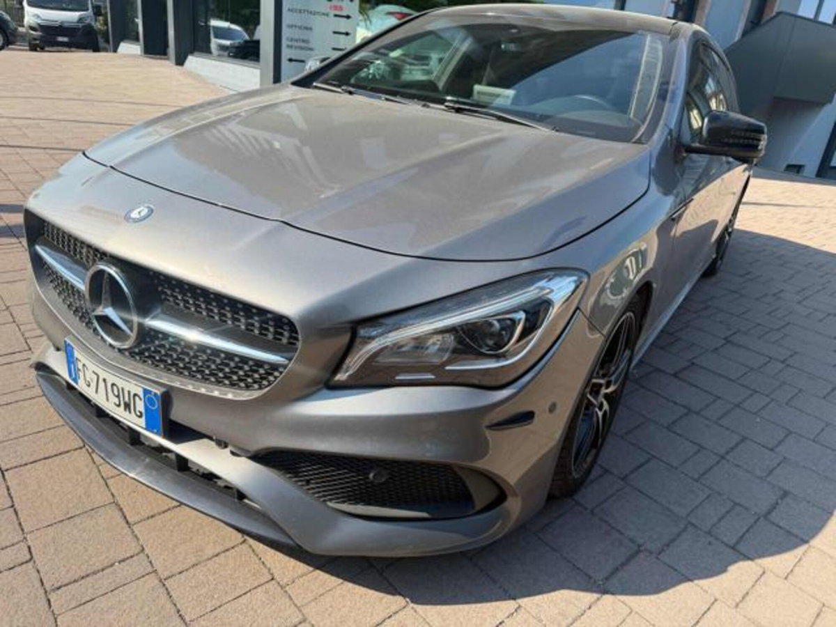 Mercedes-Benz CLA Shooting Brake 200 d 4Matic Automatic Premium