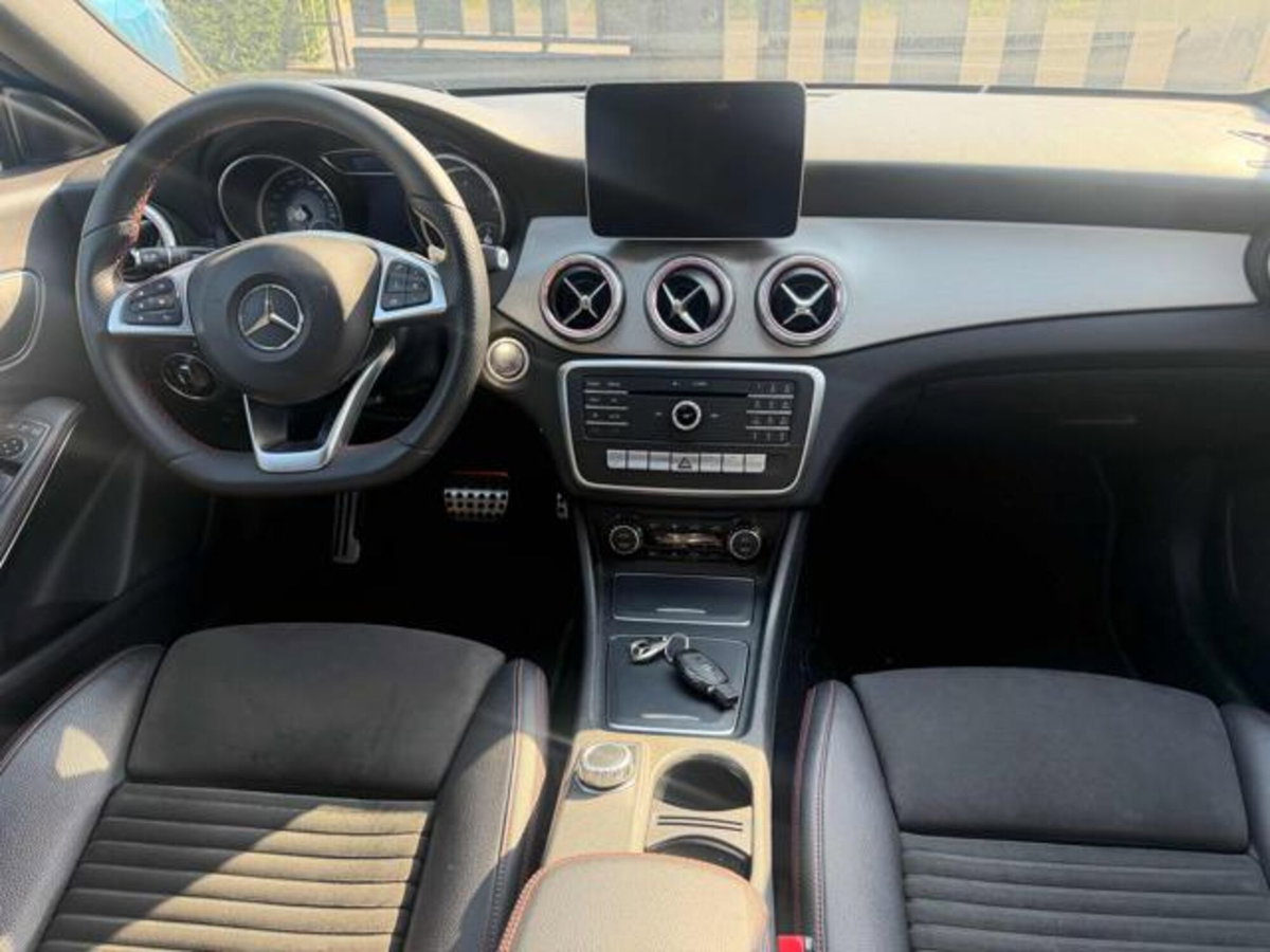 Mercedes-Benz CLA Shooting Brake 200 d 4Matic Automatic Premium (6)