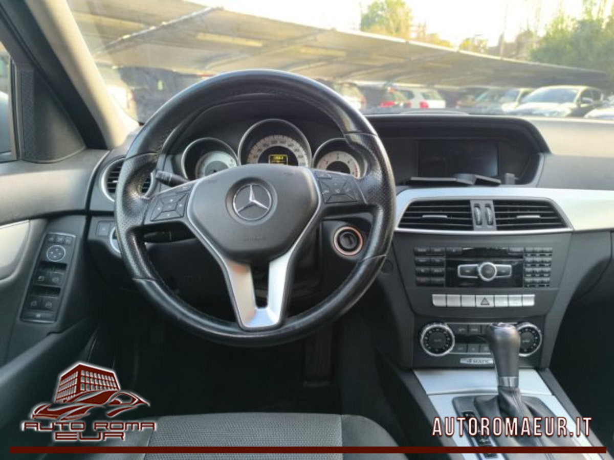 Mercedes-Benz Classe C 250 CDI 4Matic BlueEFFICIENCY Avantgarde (10)