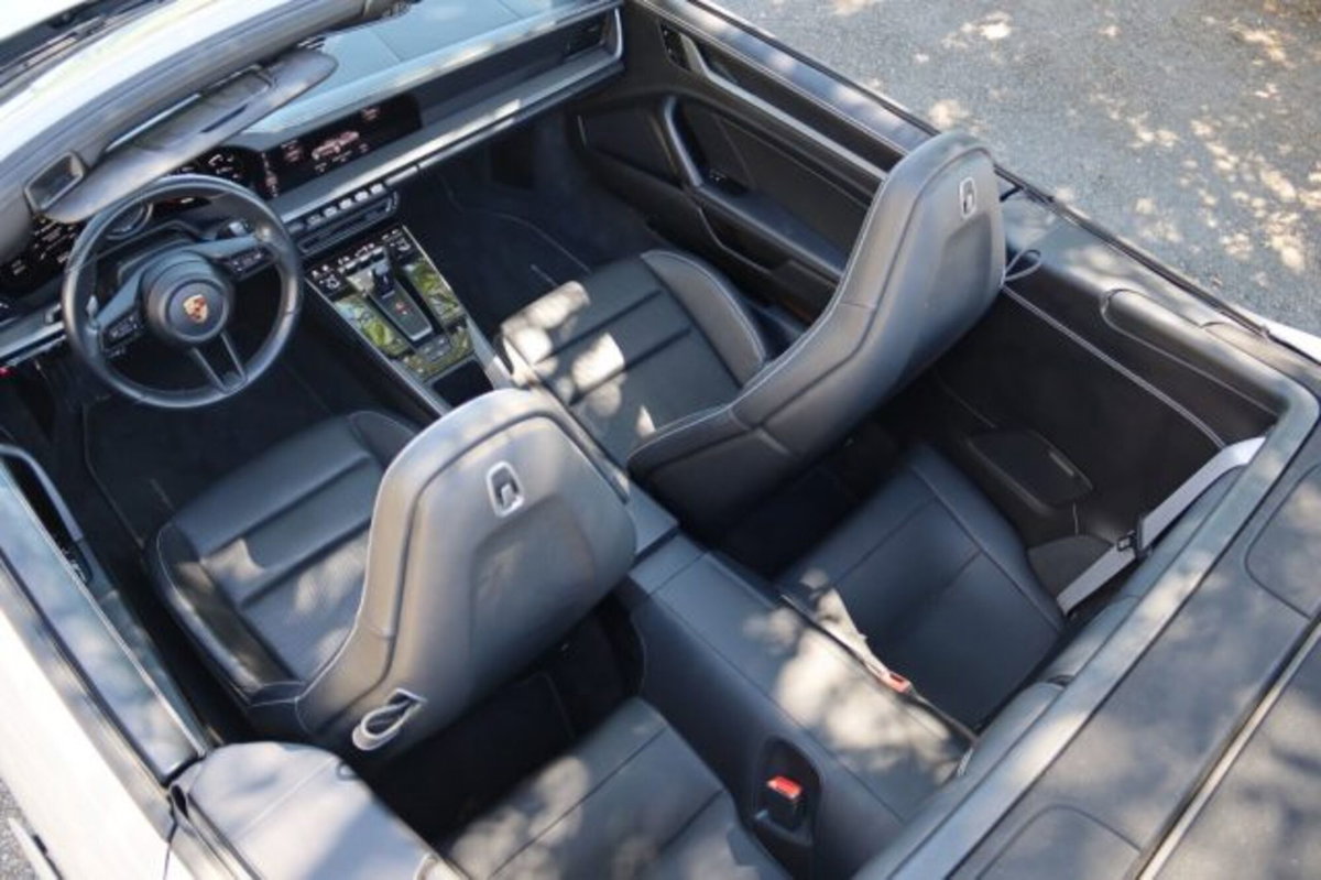 Porsche 911 Cabrio Cabrio 3.0 Carrera S (17)