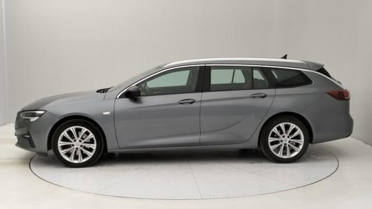 Opel Insignia Station Wagon 2.0 CDTI 174 CV S&S Sports Business Elegance (2)