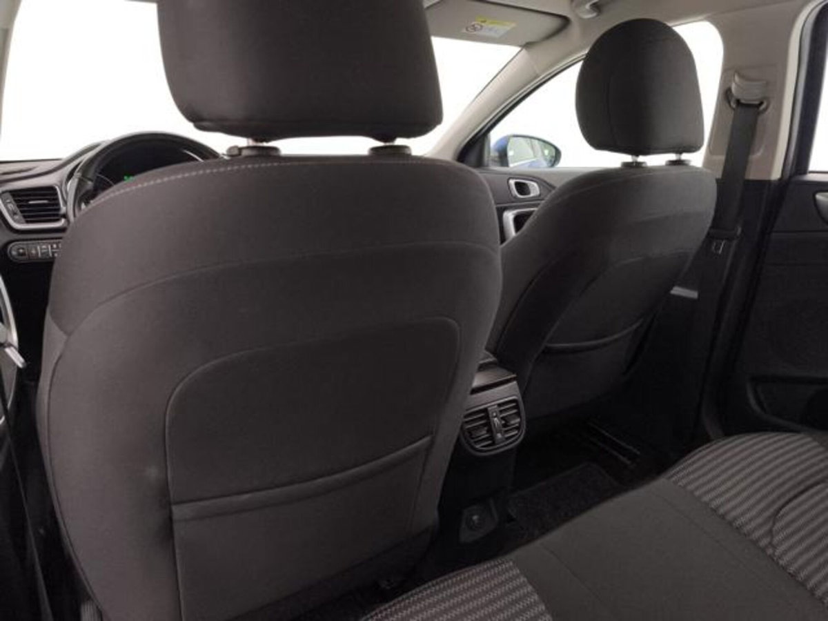 Kia Ceed Sport Wagon 1.6 CRDi 136 CV MHEV DCT SW Business (20)