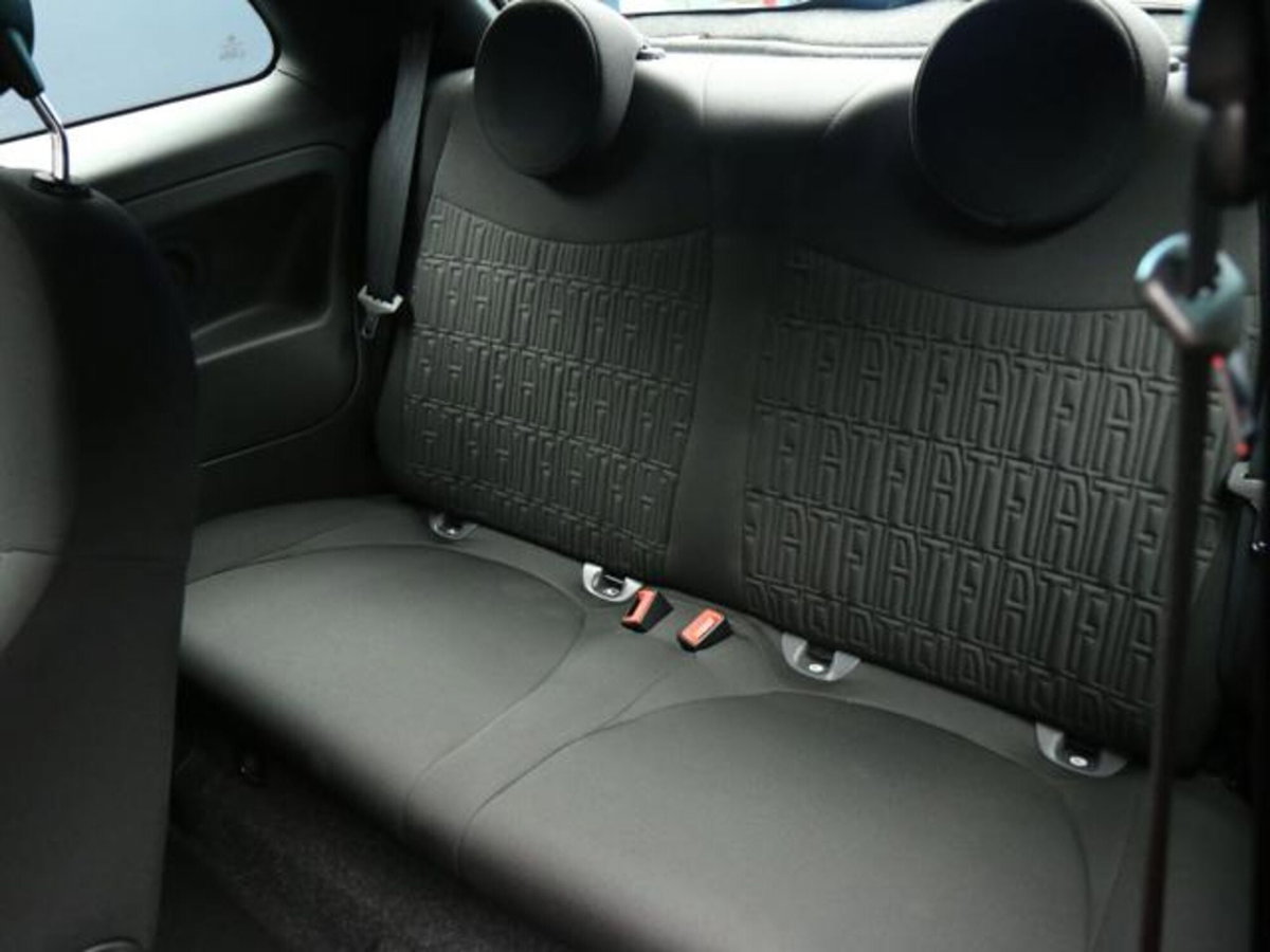 Fiat 500 1.0 Hybrid Red (11)